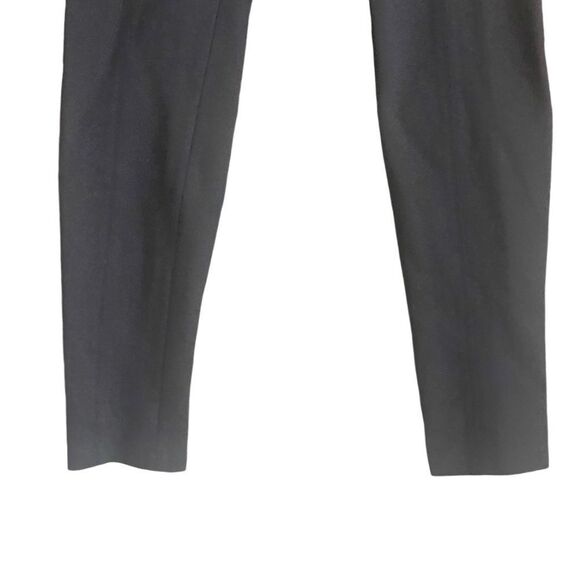 VINCE Black Stretch Casual Pants with Skinny Leg and Zip Pockets. Size 8. - Picture 7 of 8